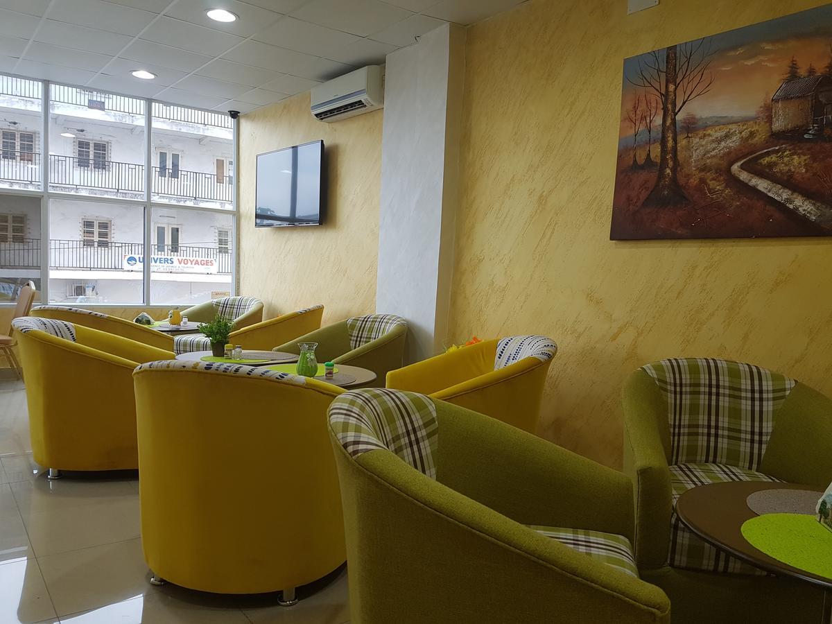 Novo Hotel Brazzaville Exterior foto