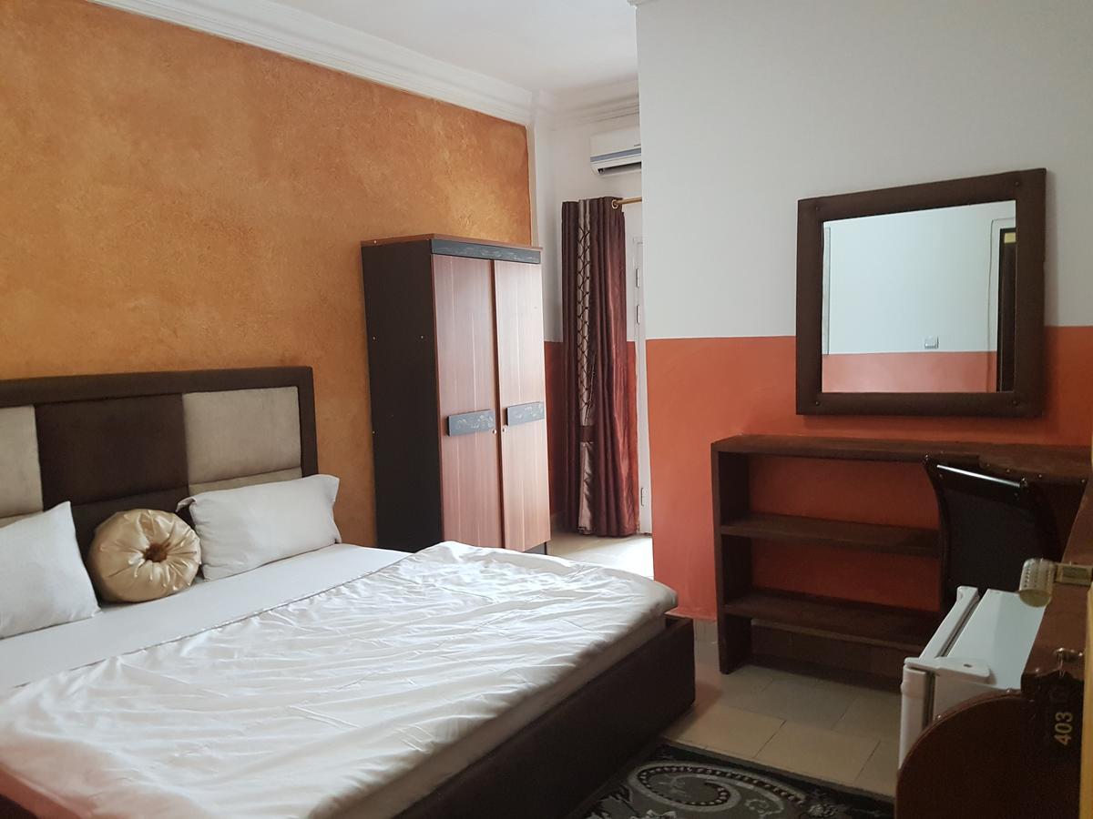 Novo Hotel Brazzaville Exterior foto